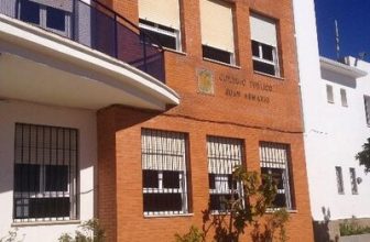 Un colegio de Cádiz cambia el timbre por canciones de Alejandro Sanz para proteger a los niños con autismo